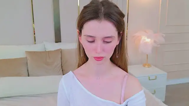 Snapshot of MarybethSnow chatting on April 24, 5:04 pm MarybethSnow online show from April 24, 5:04 pm
