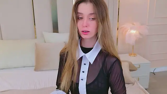 Snapshot of MarybethSnow chatting on April 30, 9:19 pm MarybethSnow online show from April 30, 9:19 pm