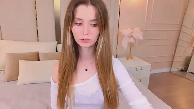 Snapshot of MarybethSnow chatting on May 22, 5:51 pm MarybethSnow online show from May 22, 5:51 pm