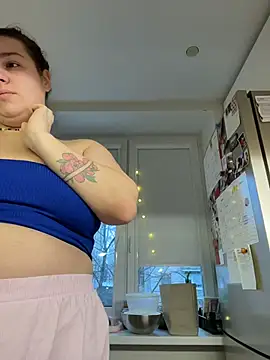 SuzieMurray online show from November 22, 7:07 am