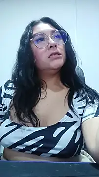 lorymoon online show from April 17, 9:12 am