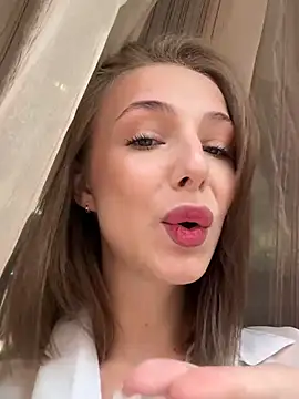 Snapshot of CaseyStar chatting on December 12, 9:51 am CaseyStar online show from December 12, 9:51 am