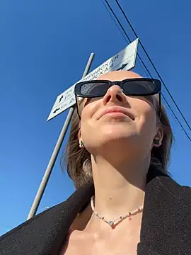 Snapshot of CaseyStar chatting on January 9, 9:16 am CaseyStar online show from January 9, 9:16 am