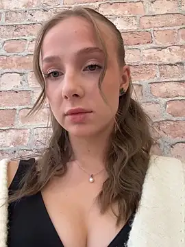 Snapshot of CaseyStar chatting on November 29, 12:19 pm CaseyStar online show from November 29, 12:19 pm