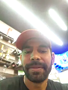 Snapshot of Alsaud1106 chatting on March 2, 9:43 pm Alsaud1106 online show from March 2, 9:43 pm