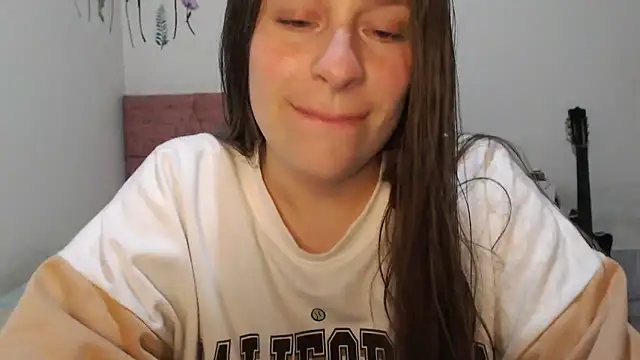 Snapshot of Serenity chatting on April 29, 12:05 am Serenity online show from April 29, 12:05 am