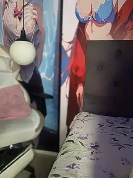 Im Little online show from February 6, 3:48 am