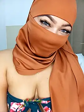 Snapshot of Kendra_Kait chatting on February 25, 9:13 pm Kendra Kait online show from February 25, 9:13 pm