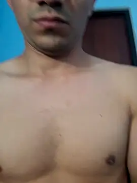 charlesss19 online show from November 4, 10:53 pm