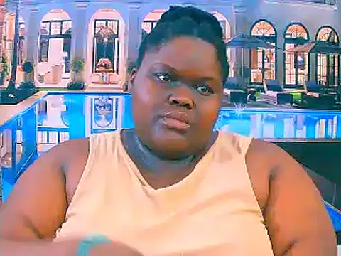 EbonyHotBuns online show from December 15, 8:40 am