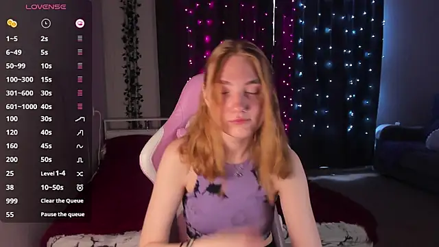 ReddHotPipper online show from March 20, 1:13 am