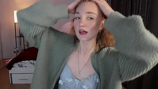 ReddHotPipper online show from October 16, 3:29 am