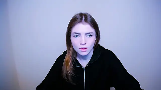 Snapshot of MissOliviaa_ chatting on February 11, 10:15 am MissOliviaa  online show from February 11, 10:15 am