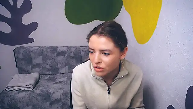 MissOliviaa  online show from December 2, 7:36 am