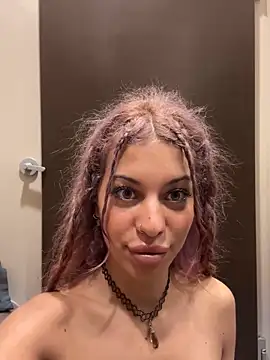 AlyssaHottv  online show from February 3, 3:06 pm