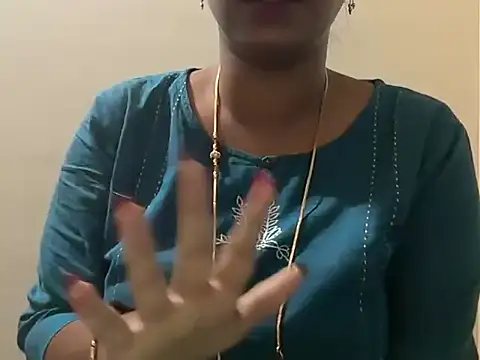 Snapshot of Sexy_Sonu_Bebu chatting on July 23, 2:20 am Sexy Sonu Bebu online show from July 23, 2:20 am