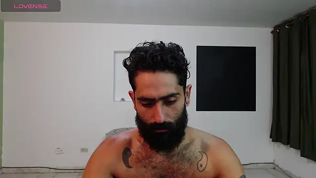 Snapshot of Drogamma chatting on February 15, 5:30 am Drogamma online show from February 15, 5:30 am