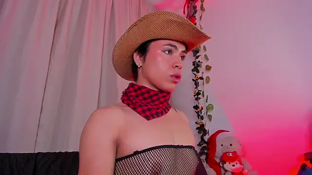 Little michell online show from November 3, 2:46 am