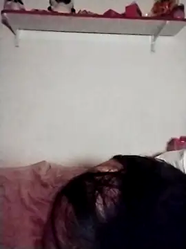 Snapshot of candyrellaJade chatting on February 7, 4:48 am candyrellaJade online show from February 7, 4:48 am
