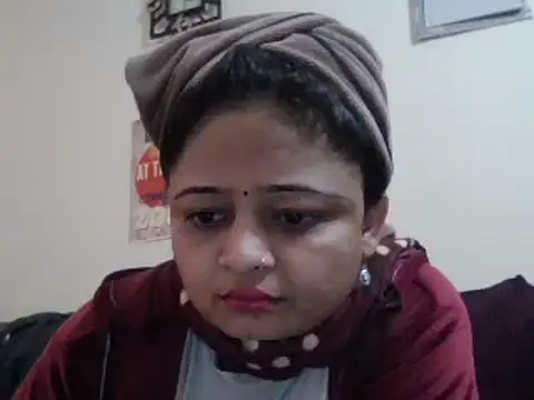 Snapshot of manvi199407 chatting on January 1, 10:54 am manvi199407 online show from January 1, 10:54 am