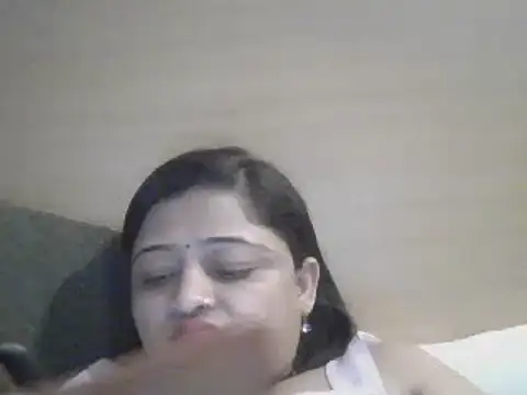 Snapshot of manvi199407 chatting on March 2, 8:38 am manvi199407 online show from March 2, 8:38 am
