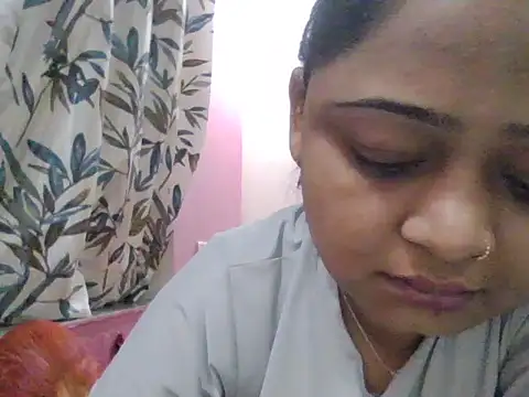 Snapshot of manvi199407 chatting on October 2, 2:57 pm manvi199407 online show from October 2, 2:57 pm