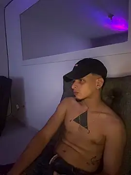 ArturoDelgado1 online show from March 28, 4:23 am