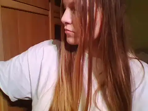 Evasapples online show from December 22, 8:14 pm