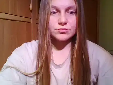 Evasapples online show from January 3, 6:03 pm