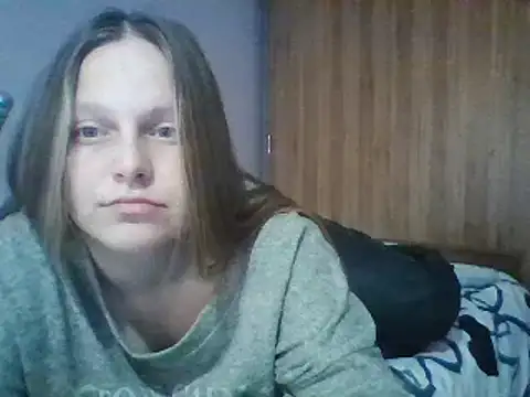 Evasapples online show from February 23, 9:16 pm