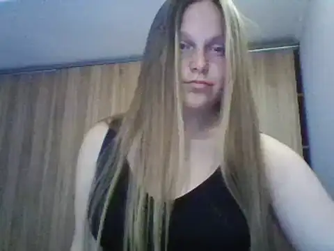 Evasapples online show from March 14, 7:34 pm