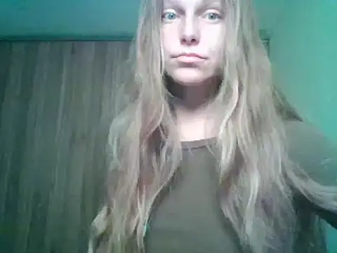 Evasapples online show from September 18, 7:38 pm