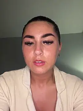 clobunny10 online show from March 2, 7:54 pm