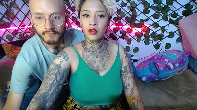 tatouagendecouple online show from March 15, 1:18 pm