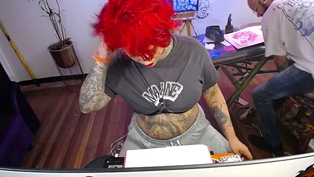 tatouagendecouple online show from November 21, 6:45 am