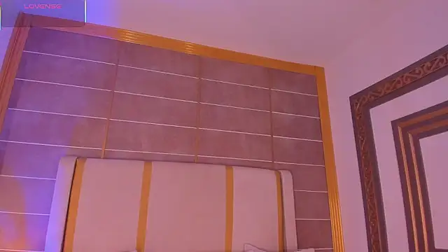 Snapshot of AbigailCarter chatting on January 14, 12:16 am AbigailCarter online show from January 14, 12:16 am