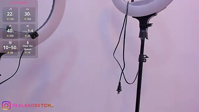 Realbadbxtch online show from February 13, 2:57 pm