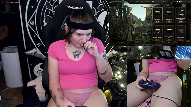 BrandiWRLD 999 online show from December 31, 12:21 am