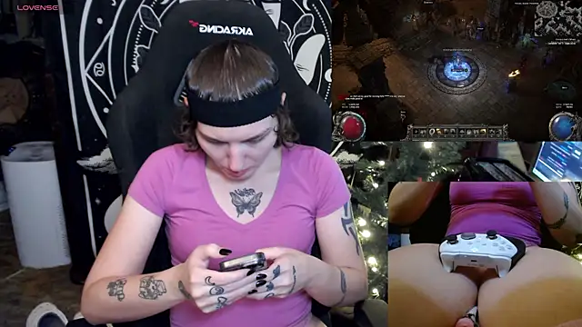 BrandiWRLD 999 online show from January 6, 11:31 pm