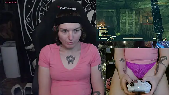 BrandiWRLD 999 online show from January 15, 12:41 am