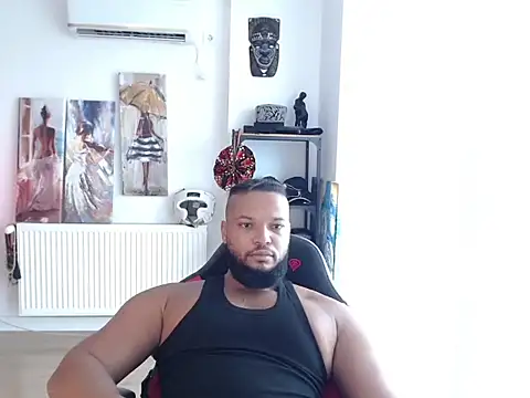 Snapshot of 1LordKingsley chatting on March 16, 10:19 am 1LordKingsley online show from March 16, 10:19 am