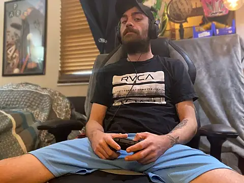 slutty guy12 online show from February 4, 9:10 pm