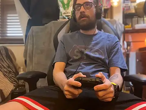 slutty guy12 online show from February 11, 9:14 pm