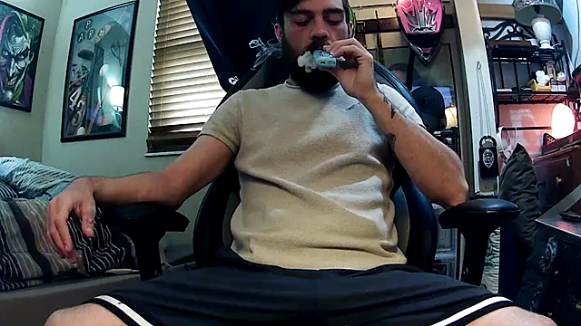 slutty guy12 online show from March 1, 6:32 pm