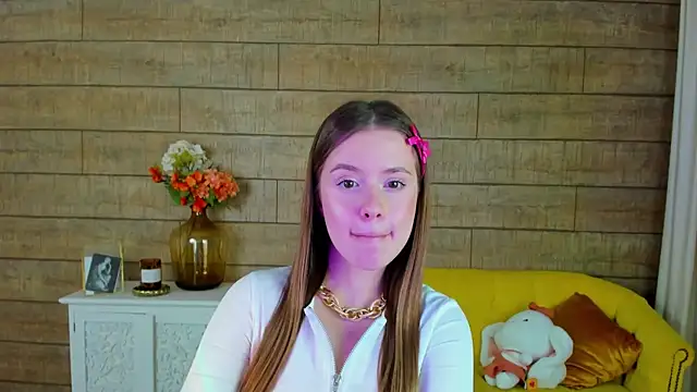 MilanaBalmain online show from February 10, 11:36 am