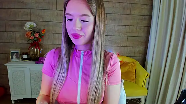 MilanaBalmain online show from February 26, 7:16 pm