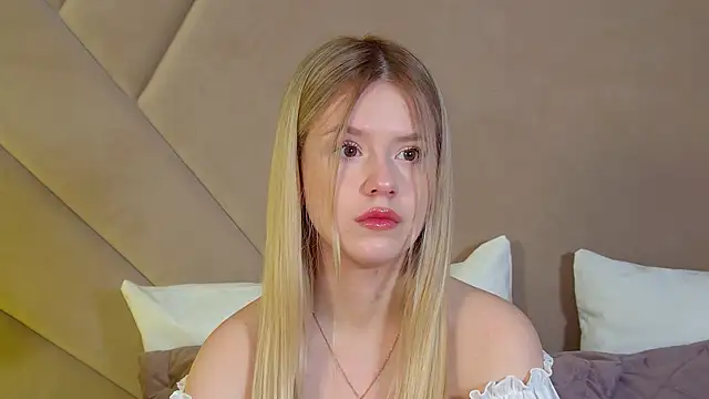 MilanaBalmain online show from January 19, 5:44 am