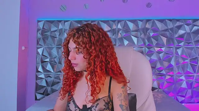 keendaall online show from March 12, 6:51 am