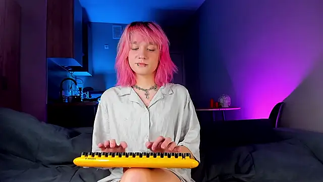 Gregory Byyrd online show from January 7, 9:25 pm