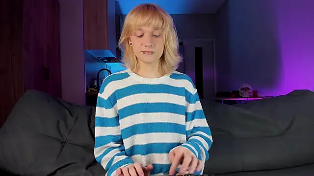 Gregory Byyrd online show from March 11, 7:36 pm